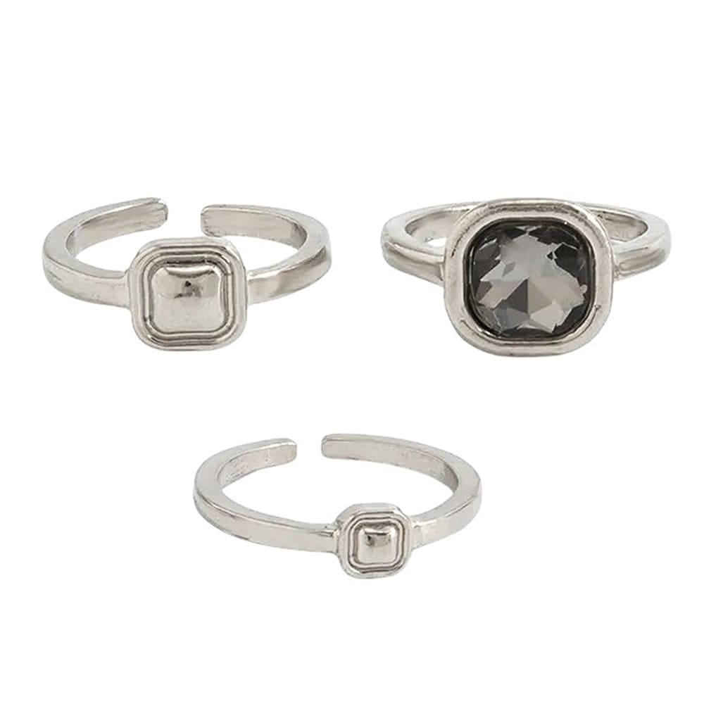 minimalist aesthetic silver ring set boogzel clothing