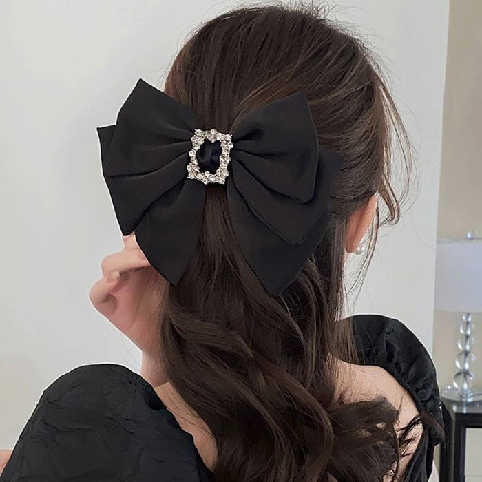 old money hair bow boogzel clothing