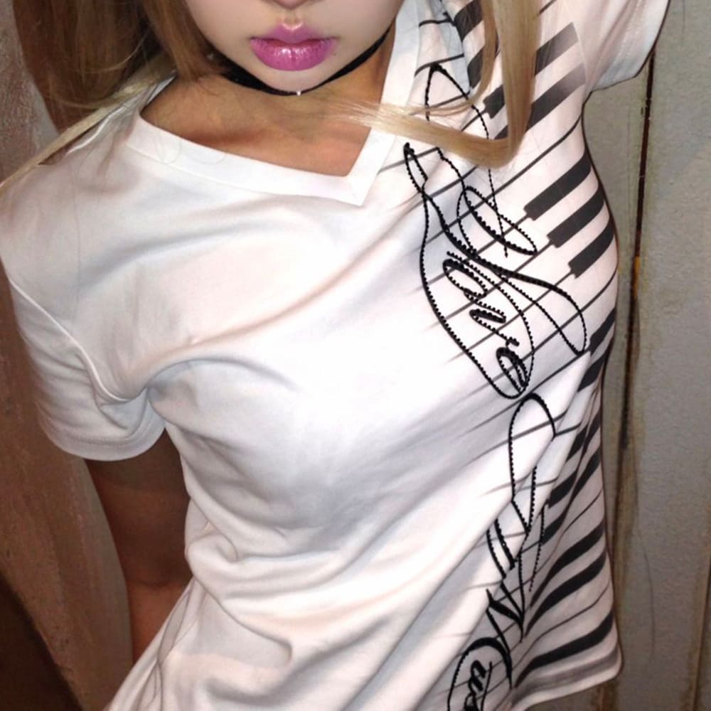 piano keyboard v-neck t-shirt boogzel clothing