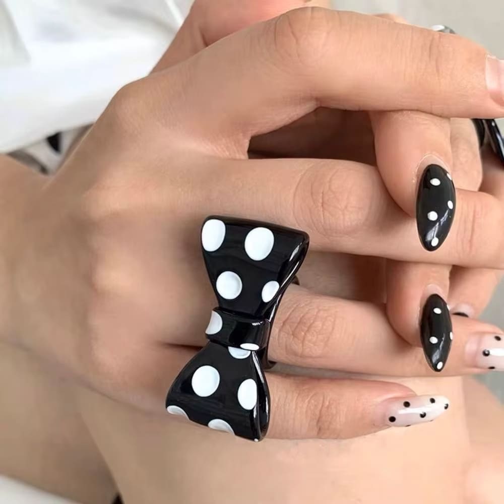 polka dot bow chunky ring boogzel clothing
