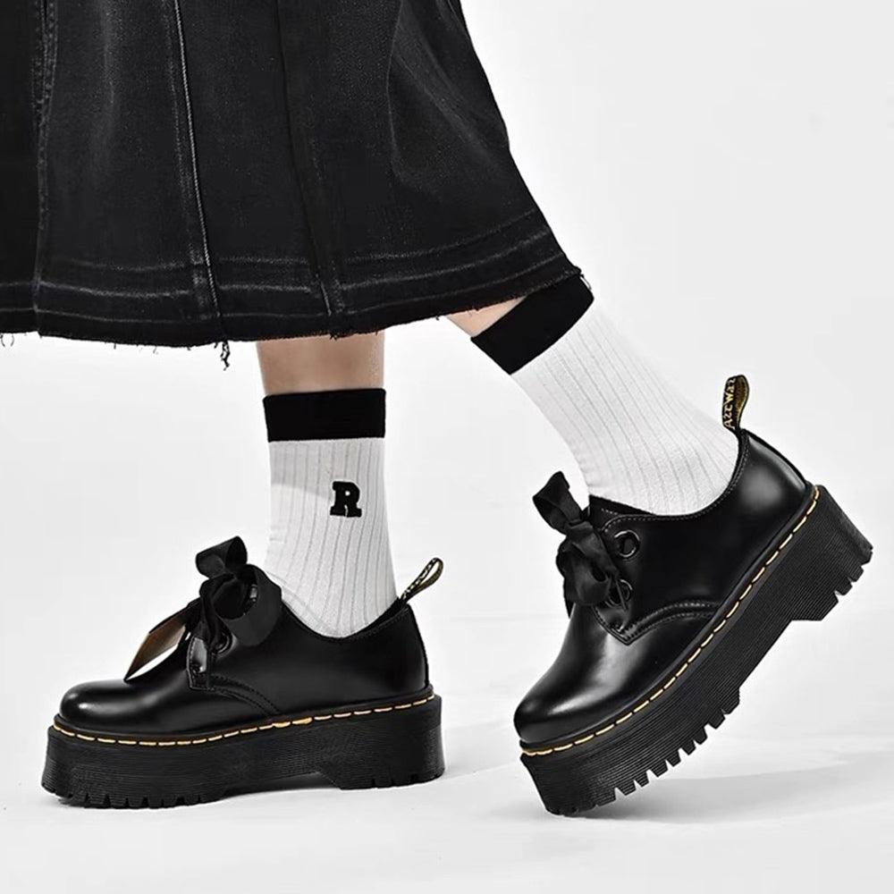 black chunky platform boots boogzelclothing