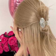 seashell mini hair claw boogzel clothing
