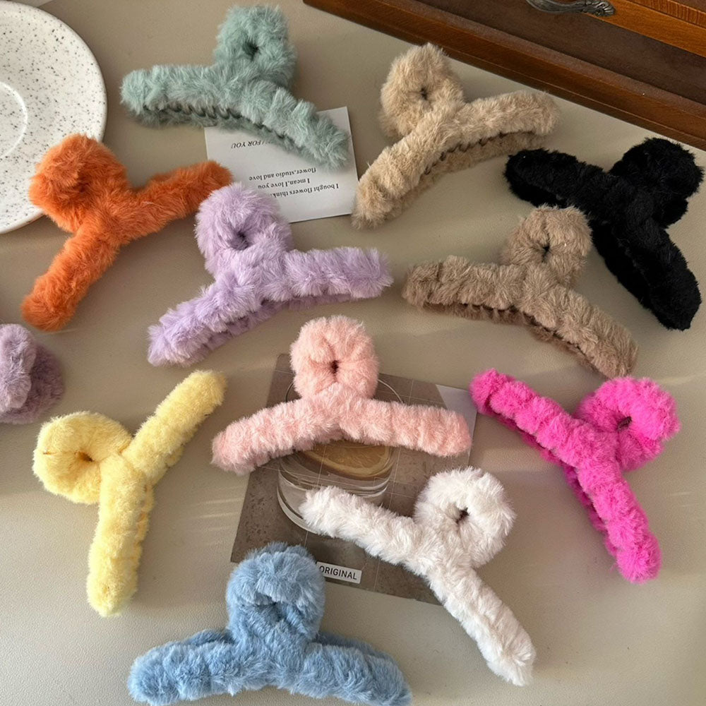 soft girl plush hair claw boogzel clothing