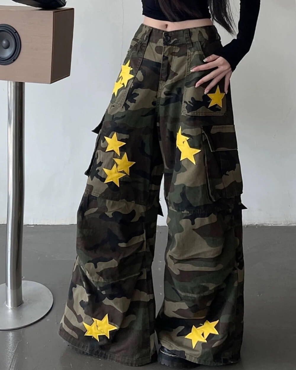 star patch camo cargo pants boogzel clothing