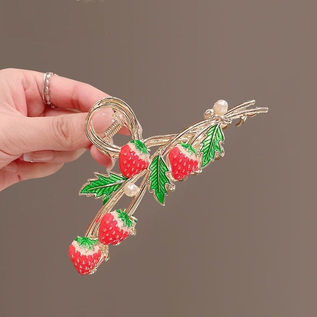 Strawberry Claw Clip boogzel clothing