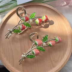 Strawberry Claw Clip boogzel clothing