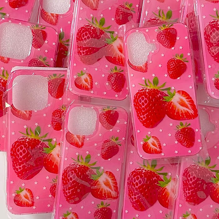 strawberry print y2k iphone case boogzel clothing