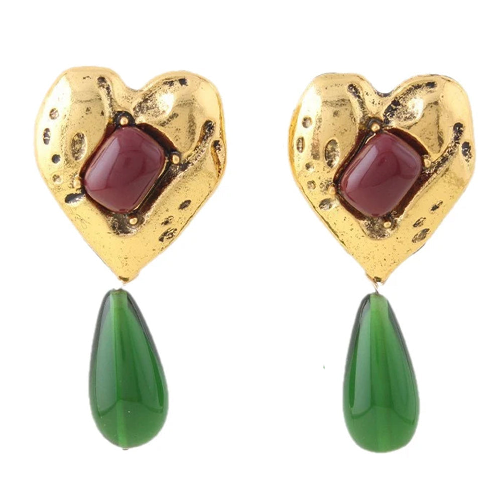 vintage chunky heart earrings boogzel clothing