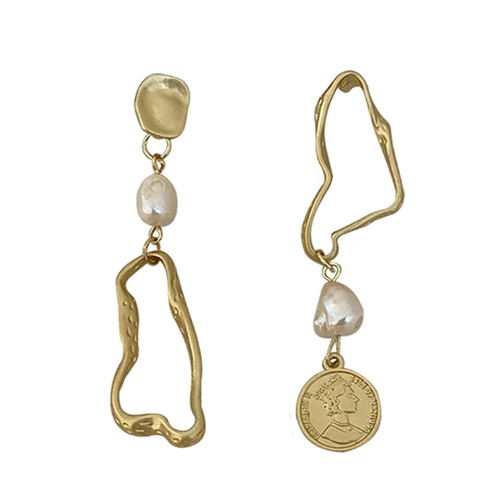 vintage style aesthetic earrings boogzel clothing