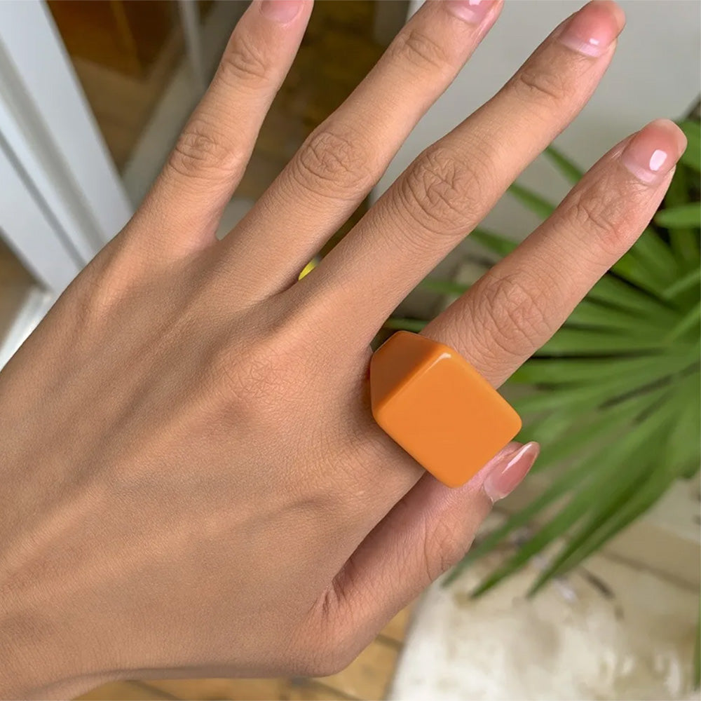 cube chunky ring boogzel clothing