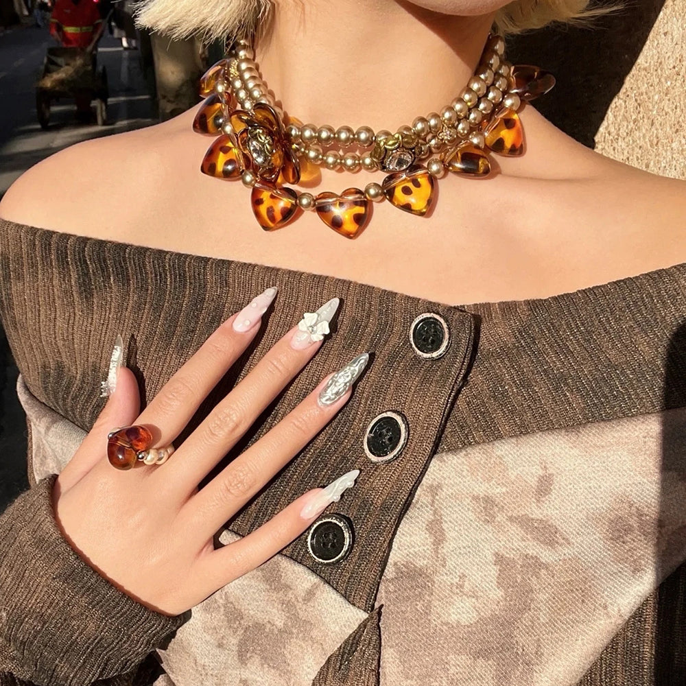 y2k leopard heart choker necklace boogzel clothing