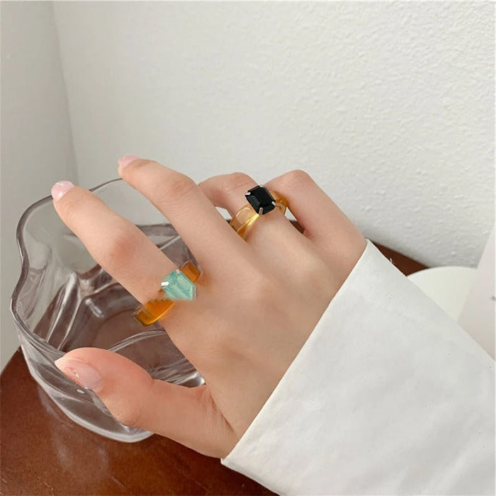 y2k rhinestone chunky ring boogzel clothing